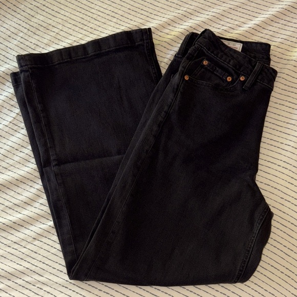 GAP High Rise Flare Jeans - Black - Picture 1 of 4